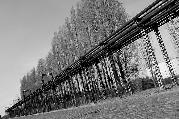 Petroleum-zuid (Naftaweg)