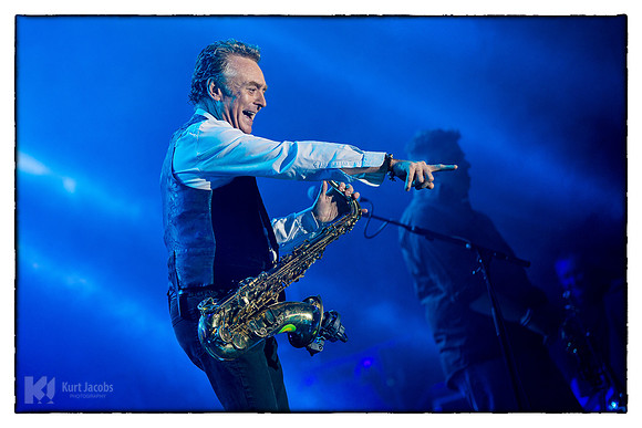 UB40