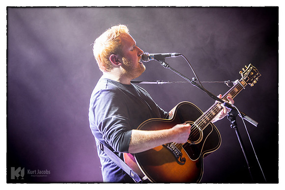 Gavin James