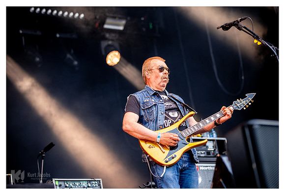 Clement Peerens Explosition