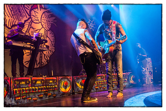 Michael Franti & Spearhead