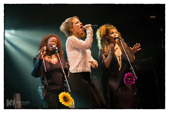 Selah Sue