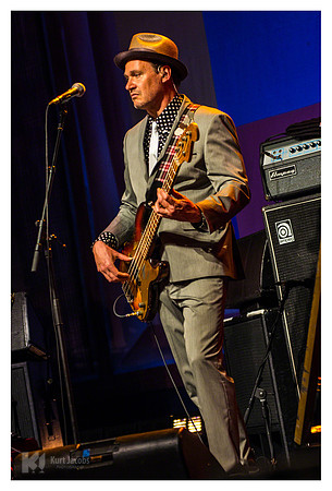 Elvis Costello & The Imposters