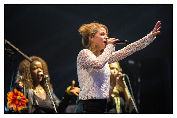 Selah Sue