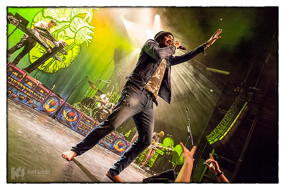 Michael Franti & Spearhead