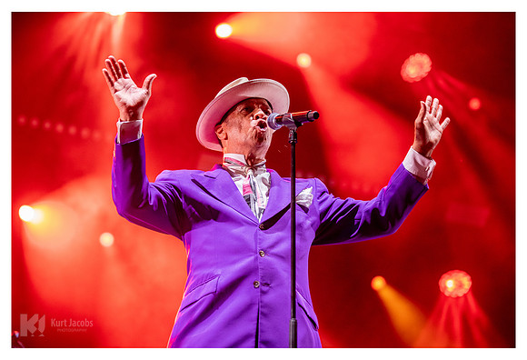 Kid Creole & The Coconuts