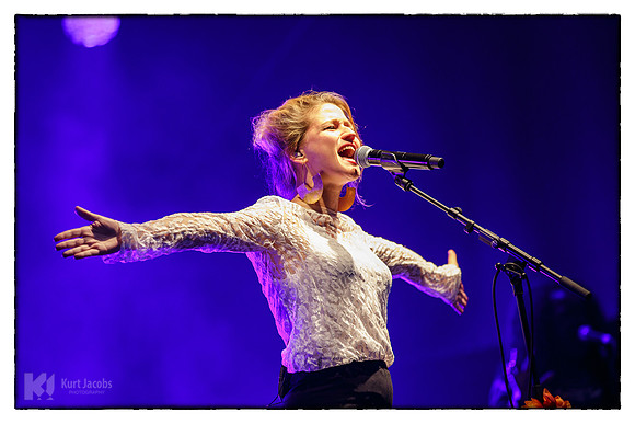 Selah Sue