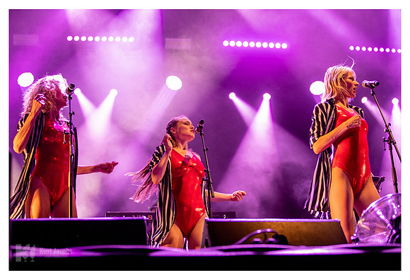 Kid Creole & The Coconuts