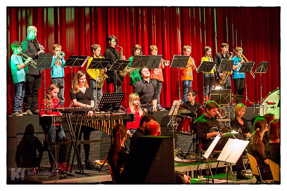 Musicband Odyssey - Sneeuwman VI