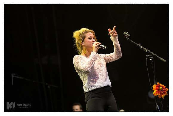 Selah Sue