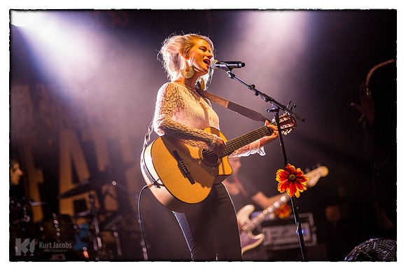 Selah Sue