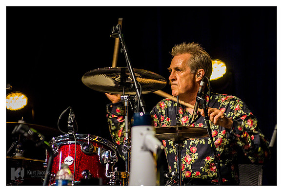 Elvis Costello & The Imposters