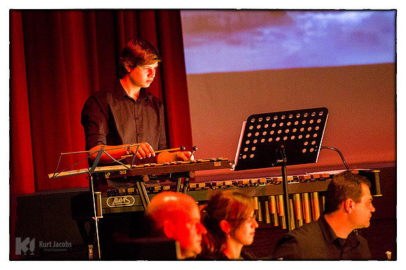 Musicband Odyssey - Sneeuwman VI